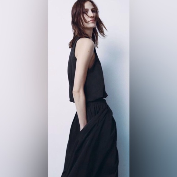 Black Zara Taffeta Balloon Puff Hem Sleeveless Top - Picture 3 of 7